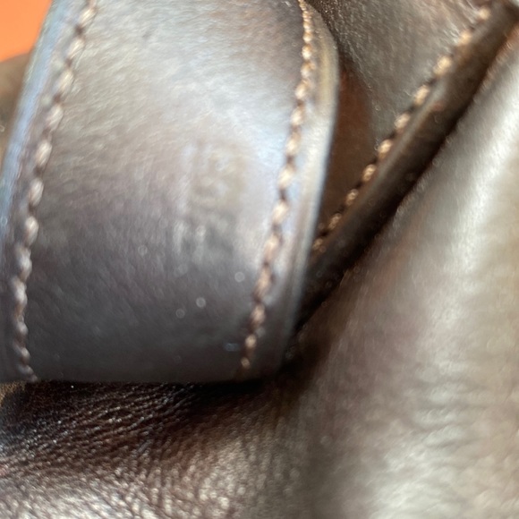 Celine Shoulder Bag 100% Authentic. Vintage. Real Alligator. - Picture 5 of 16